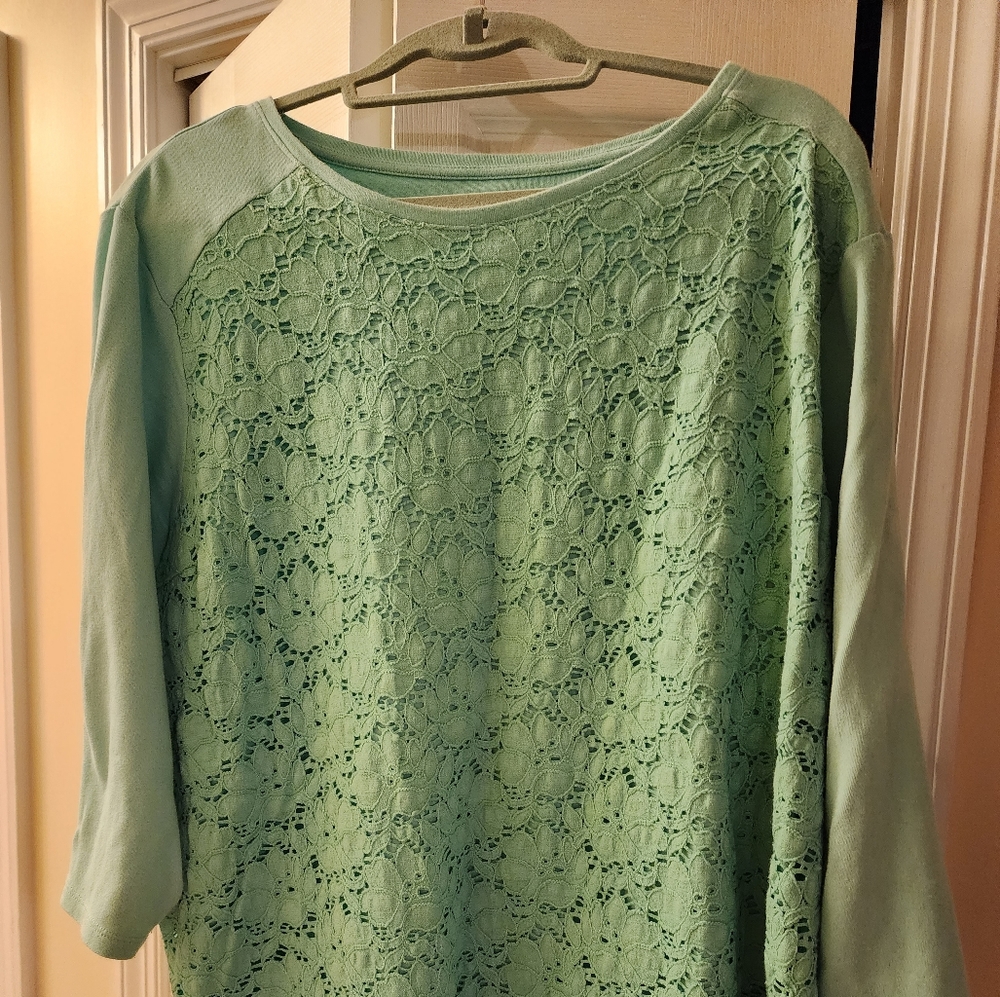 Croft and Barrow 3/4 lenth sleeve seafoam green top with lace overlay in front.